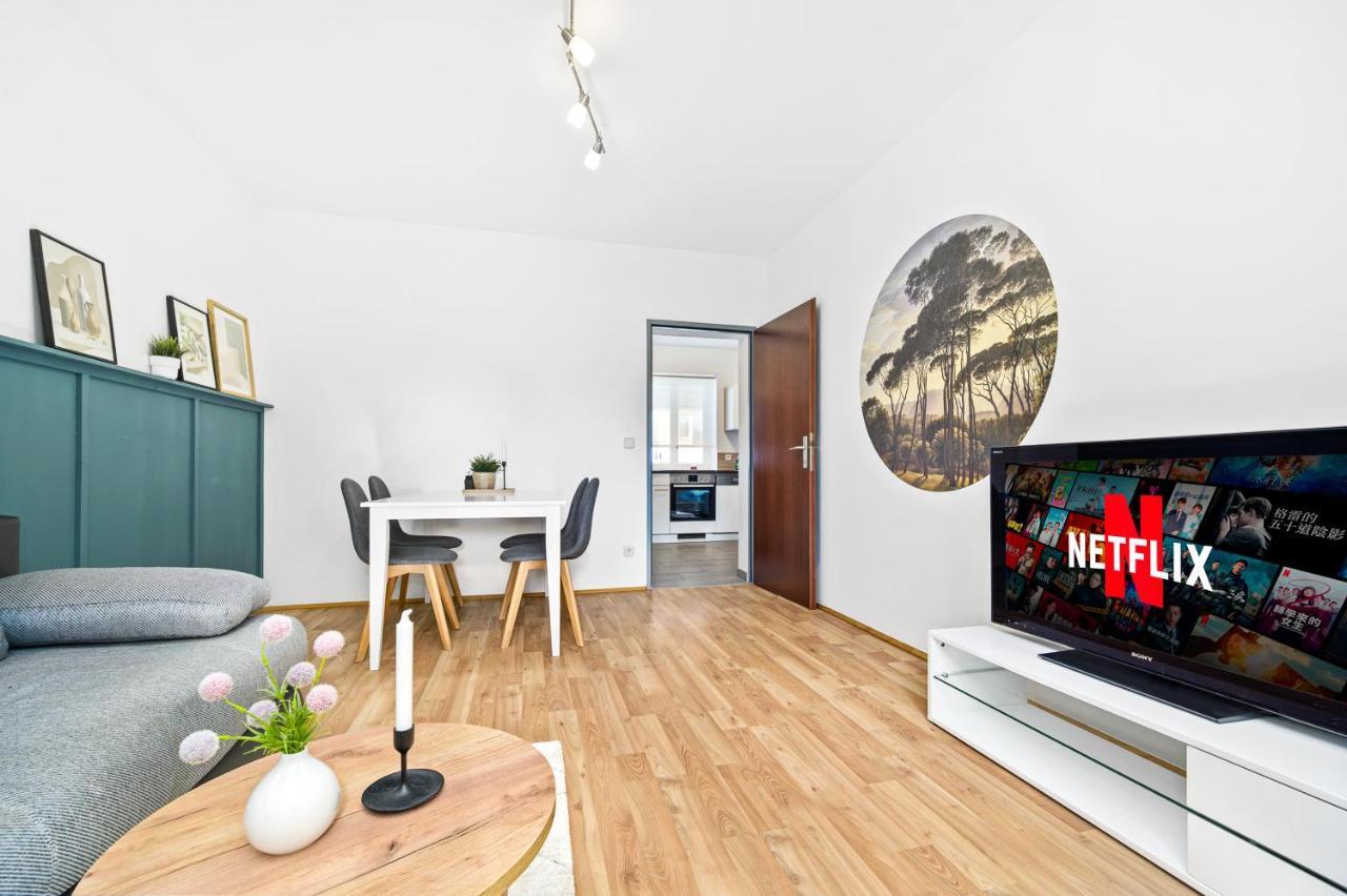 Erholung Pur Nahe Krankenhaus & Uni Mit Parkplatz! Apartment Graz Exterior photo